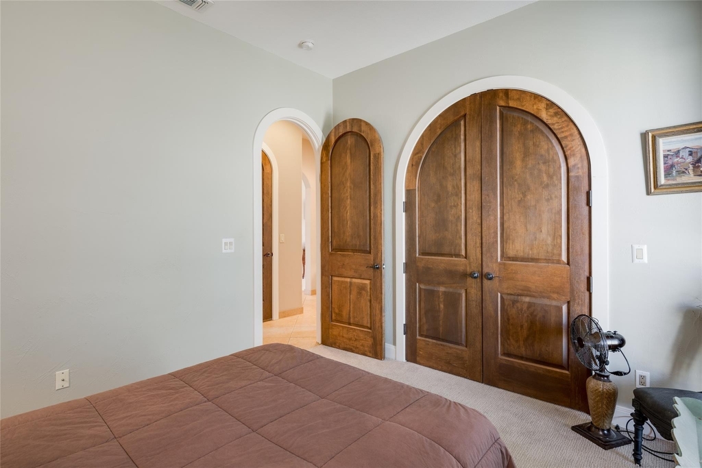 404 Bendito Way - Photo 6