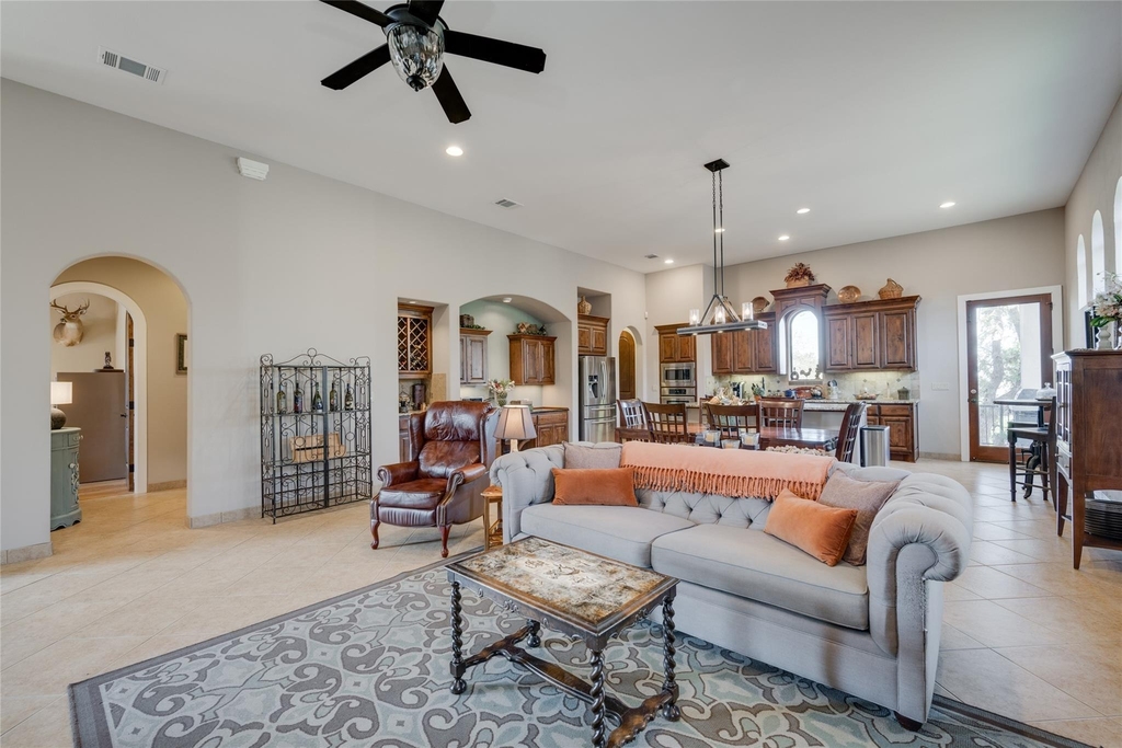 404 Bendito Way - Photo 14