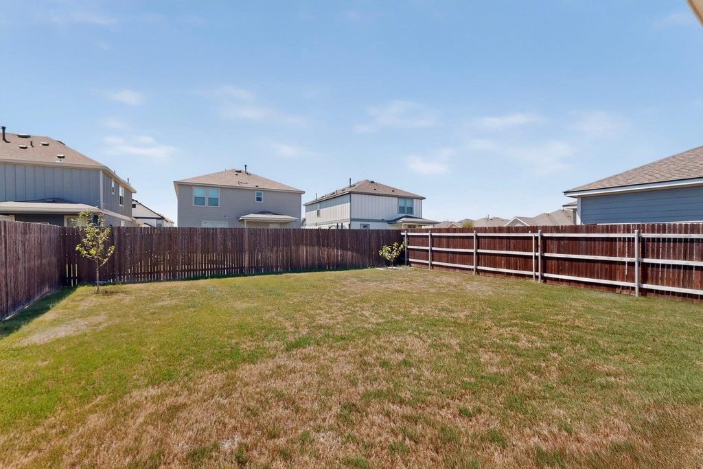 225 English Oak St - Photo 20