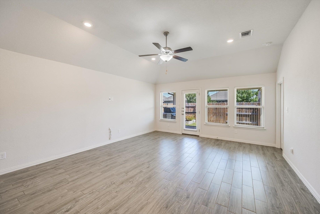 3316 Amerigo Pl - Photo 6