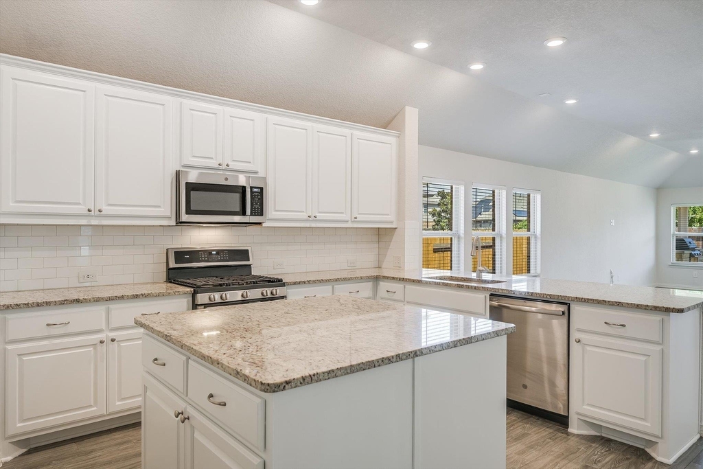 3316 Amerigo Pl - Photo 3