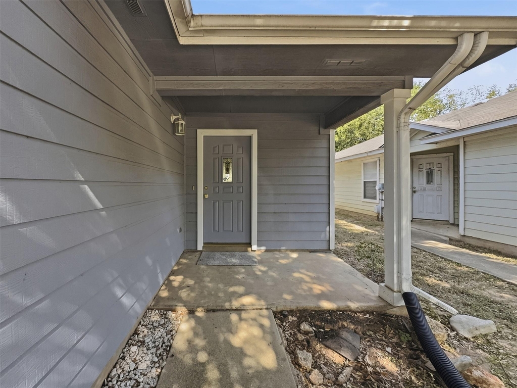 3112 Crownover St - Photo 2