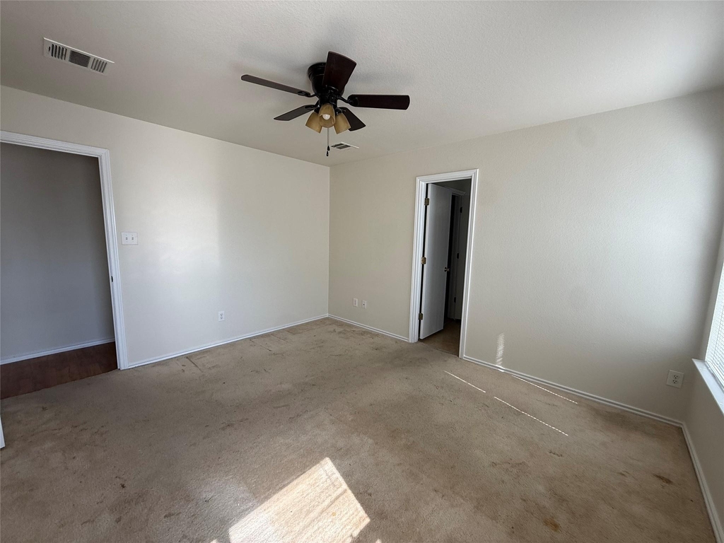 241 Carriage Way - Photo 12