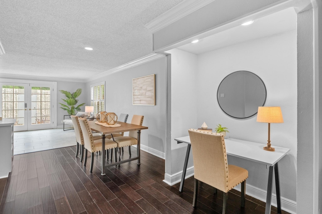6109 Bullard Dr - Photo 6