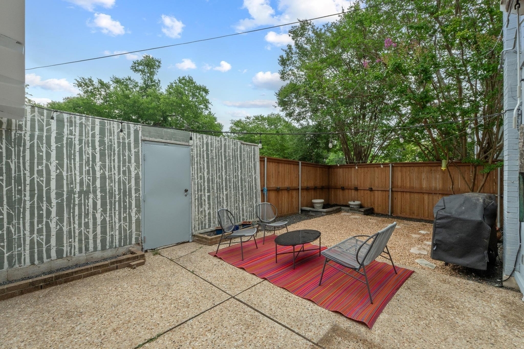 6109 Bullard Dr - Photo 28