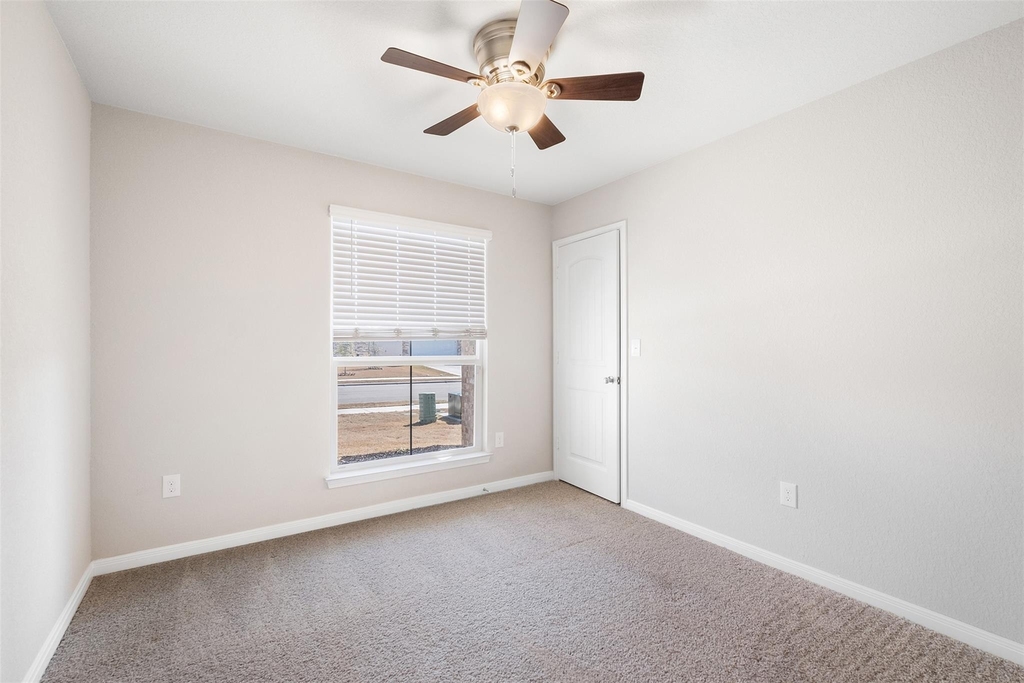 117 Cranbrook Ln - Photo 4
