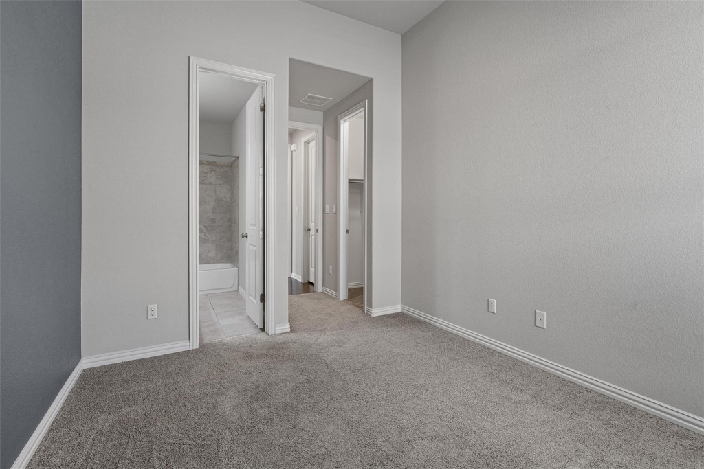 404 Miracle Rose Way - Photo 28