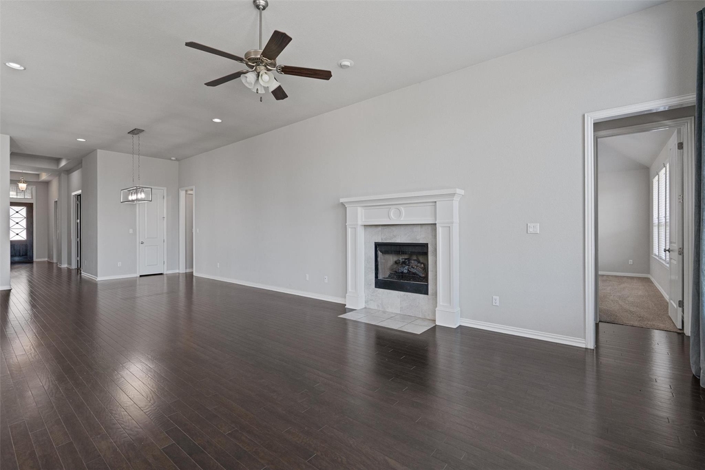 404 Miracle Rose Way - Photo 12