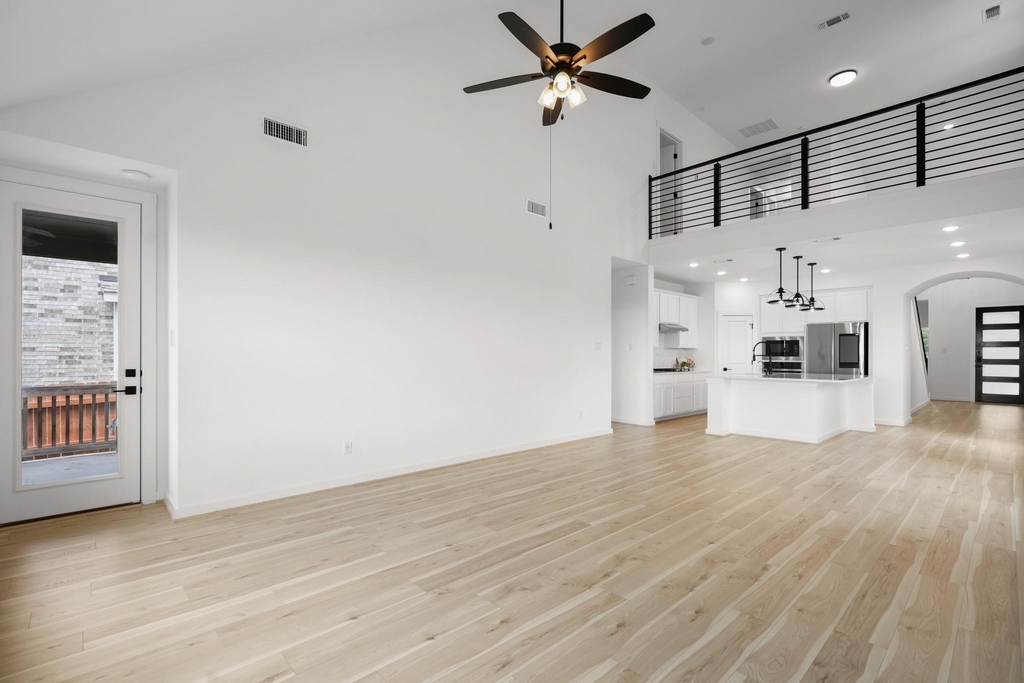 8009 Copper Prairie Bnd - Photo 2