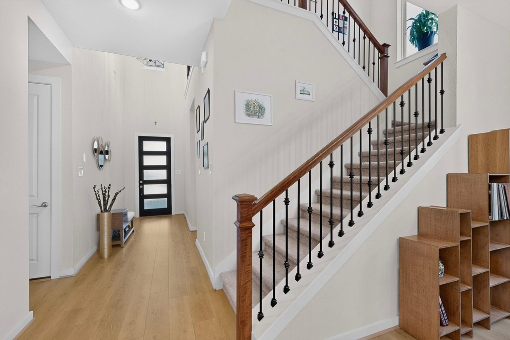 4010 Flowstone Ln - Photo 2