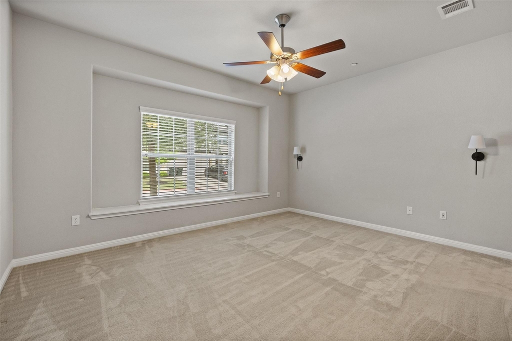 1615 Airedale Rd - Photo 28