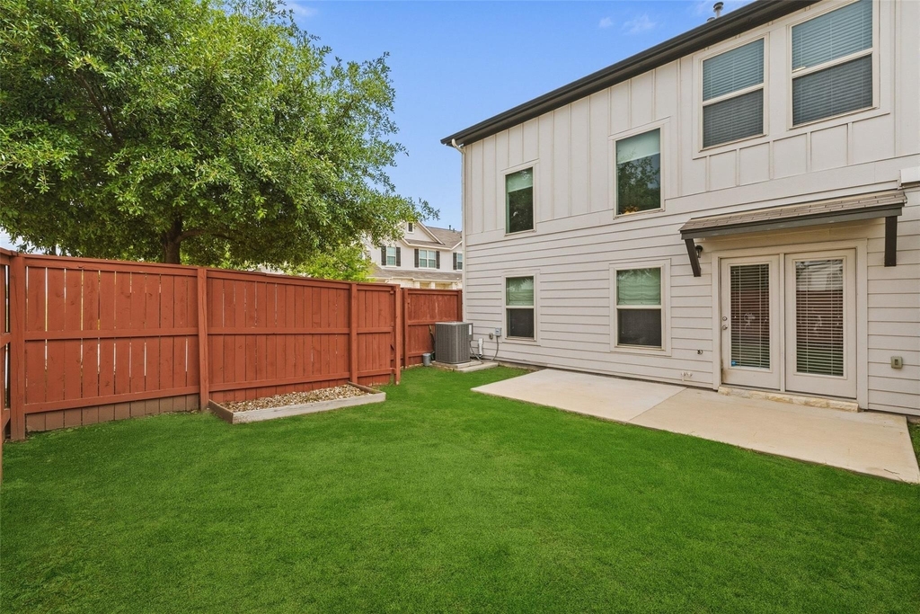 1615 Airedale Rd - Photo 34