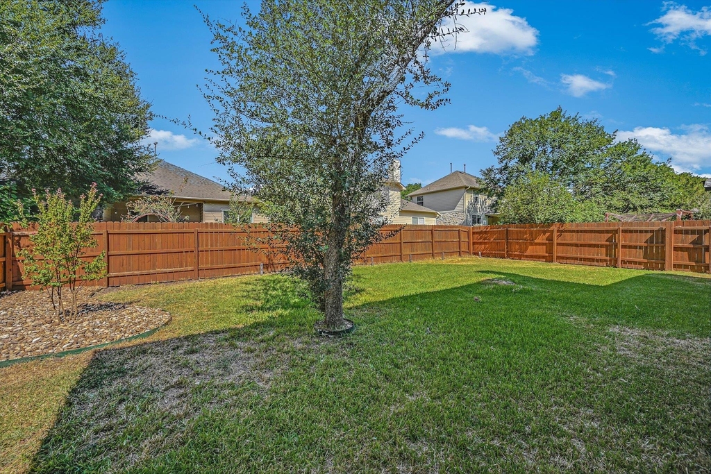 9316 Bavaria Ln - Photo 24
