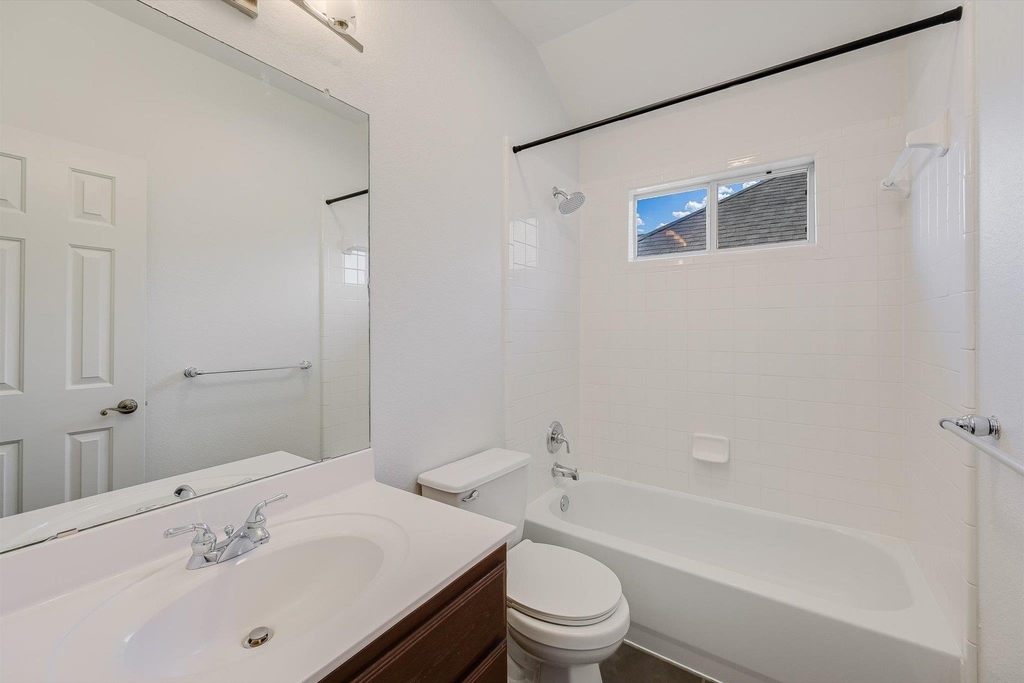 9316 Bavaria Ln - Photo 20
