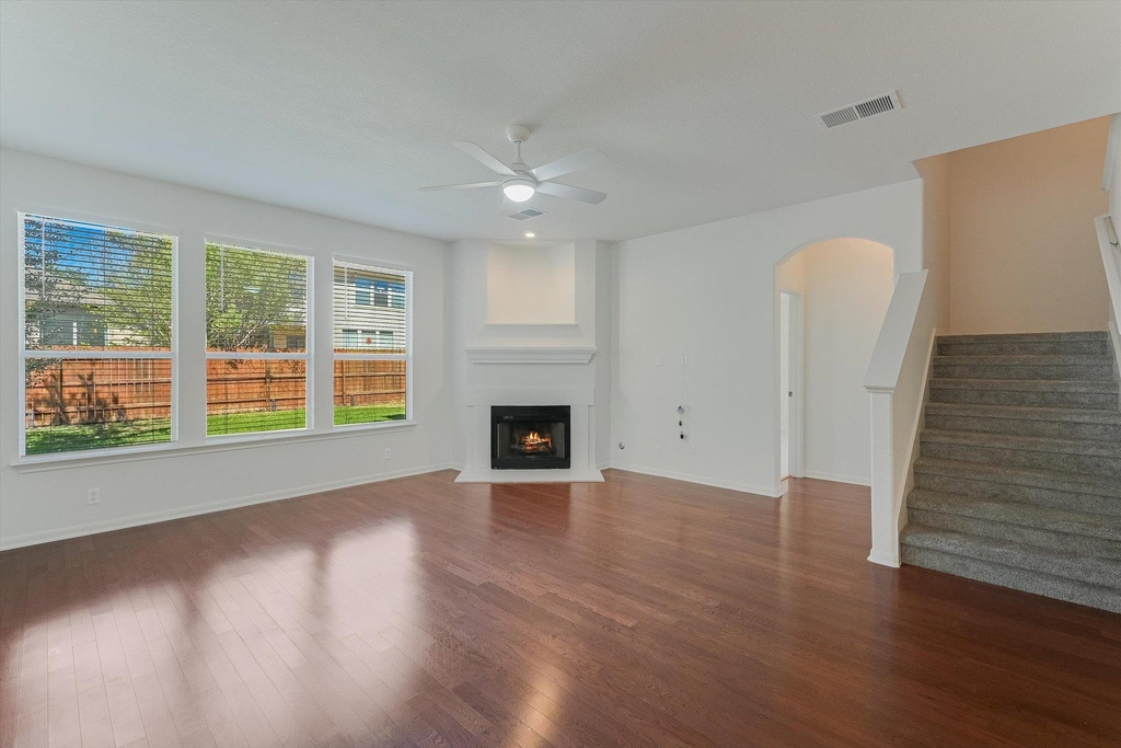 9316 Bavaria Ln - Photo 2
