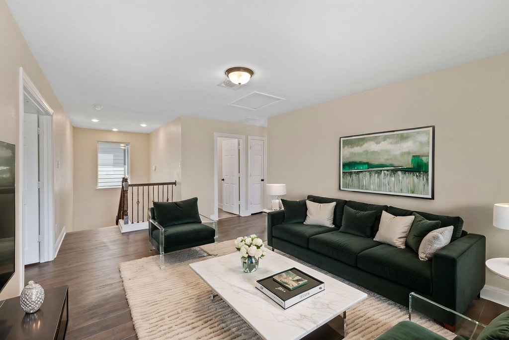 2950 E Old Settlers Blvd - Photo 15