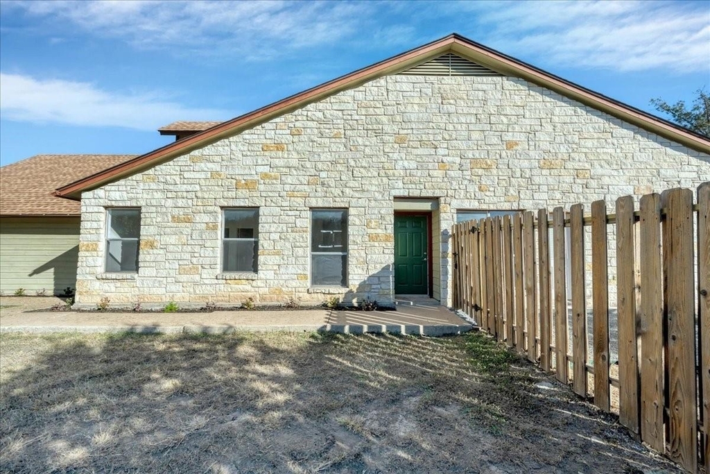 421 Fantail Loop - Photo 19
