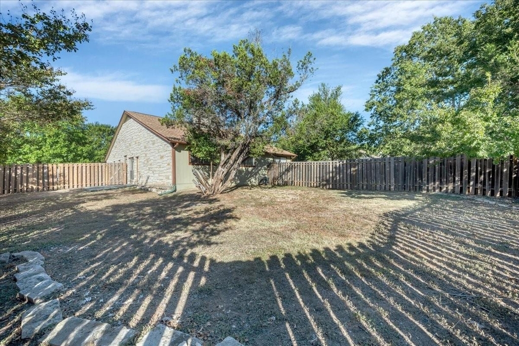 421 Fantail Loop - Photo 14