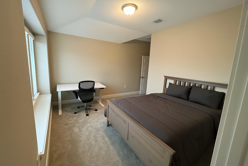 4600 Colmar Dr - Photo 19