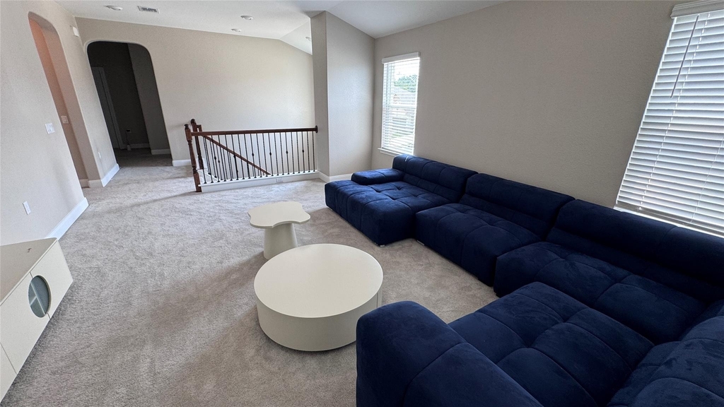 4600 Colmar Dr - Photo 21