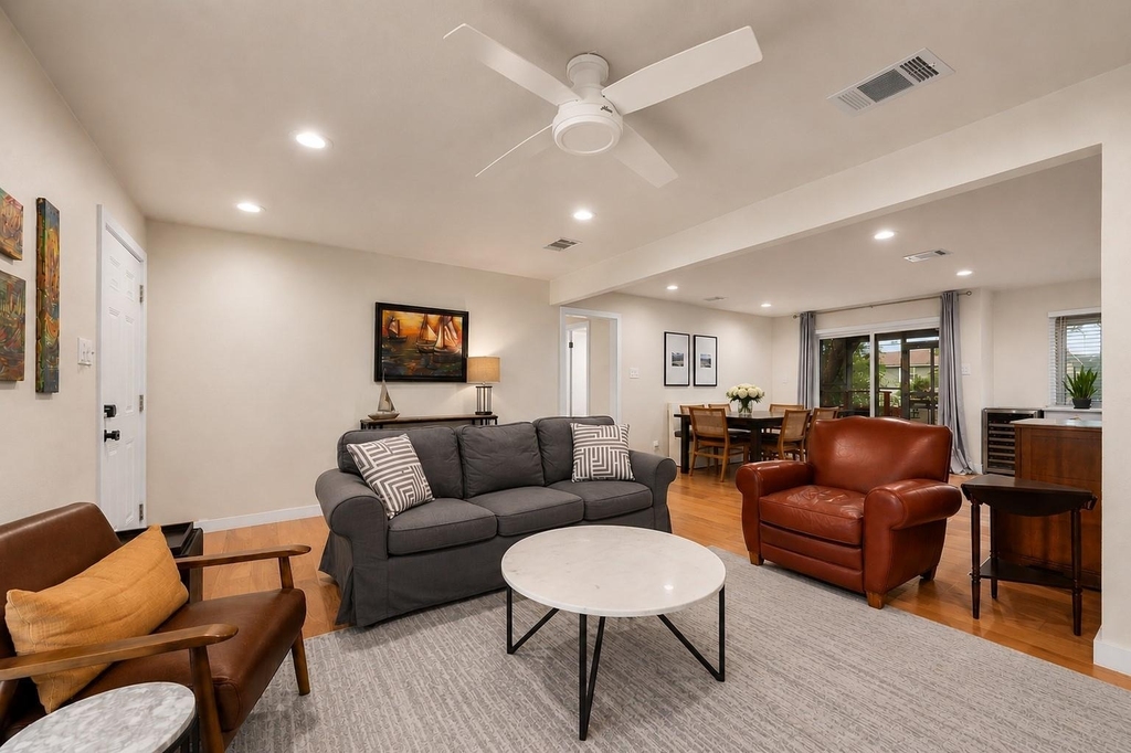 5804 Gloucester Ln - Photo 2