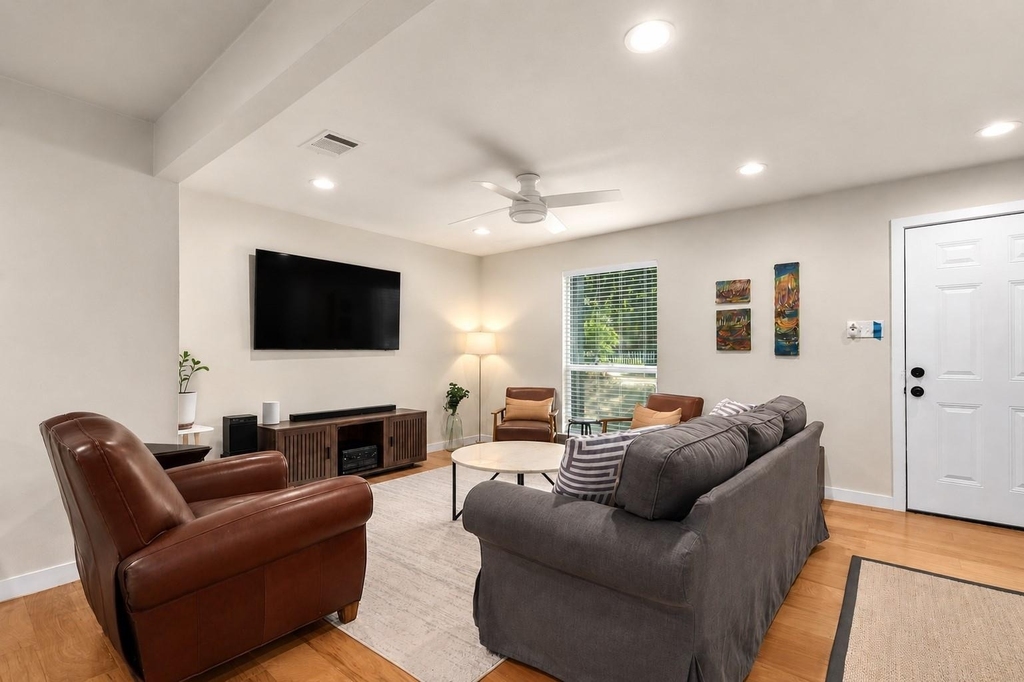 5804 Gloucester Ln - Photo 3