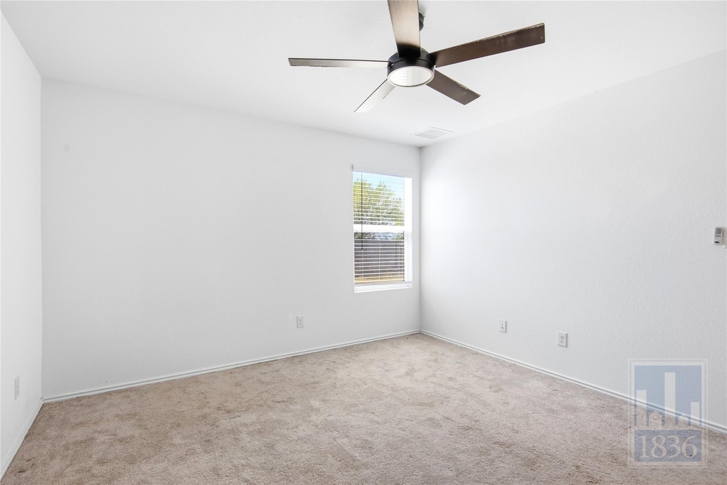 612 Clear Sky Dr - Photo 11