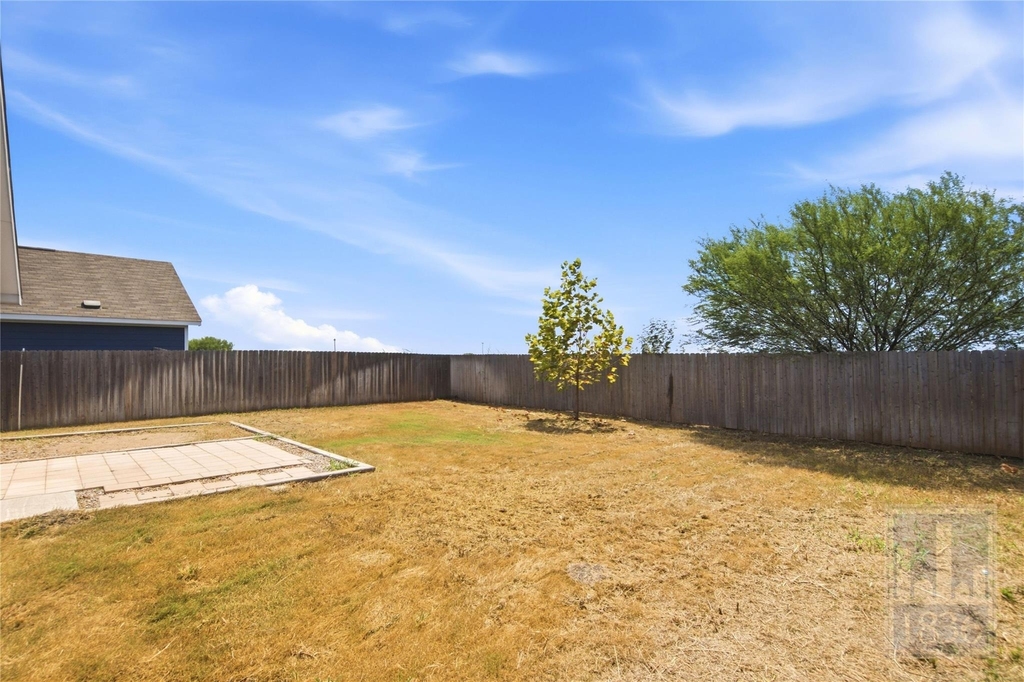 612 Clear Sky Dr - Photo 22