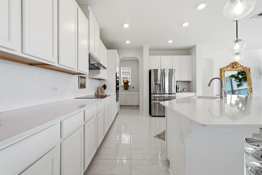200 Auburn St - Photo 14