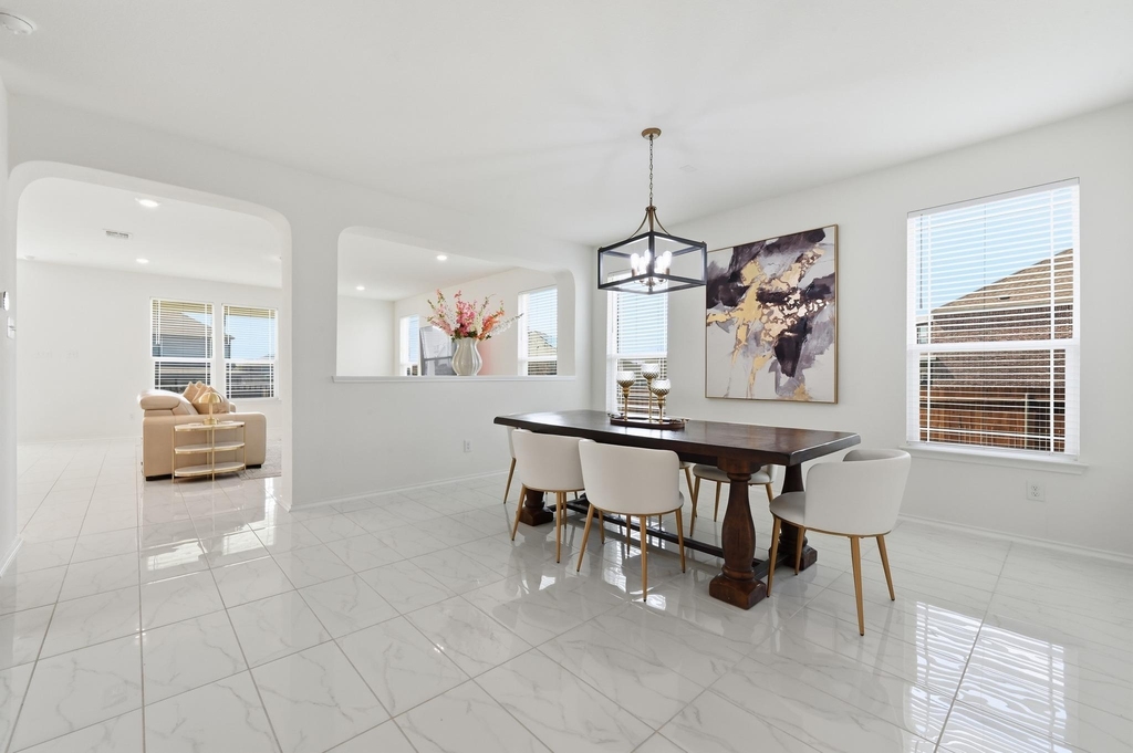 200 Auburn St - Photo 4