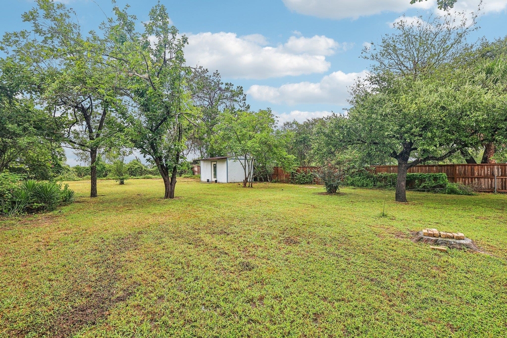 410 Magnolia St - Photo 28