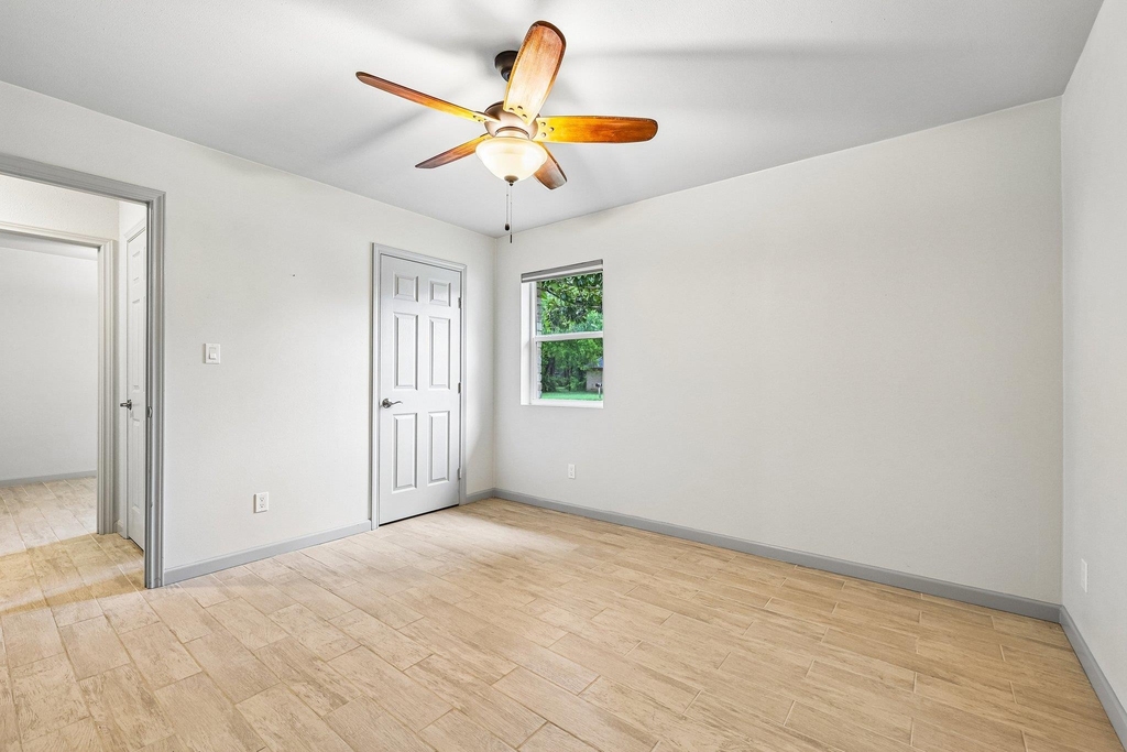 410 Magnolia St - Photo 21