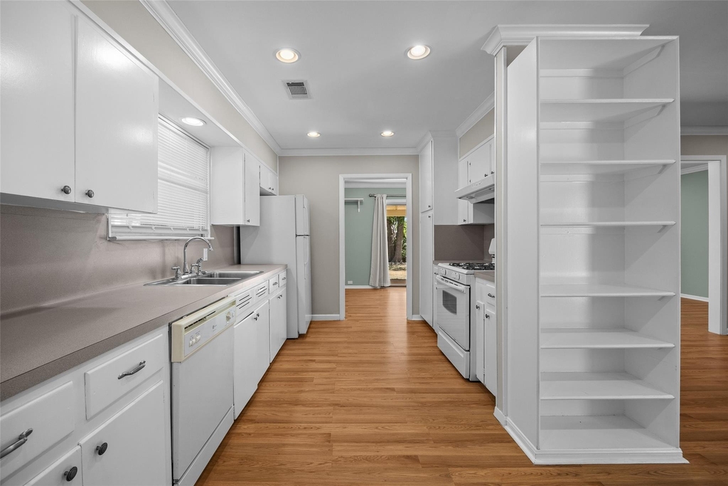 1404 Briarcliff Blvd - Photo 8