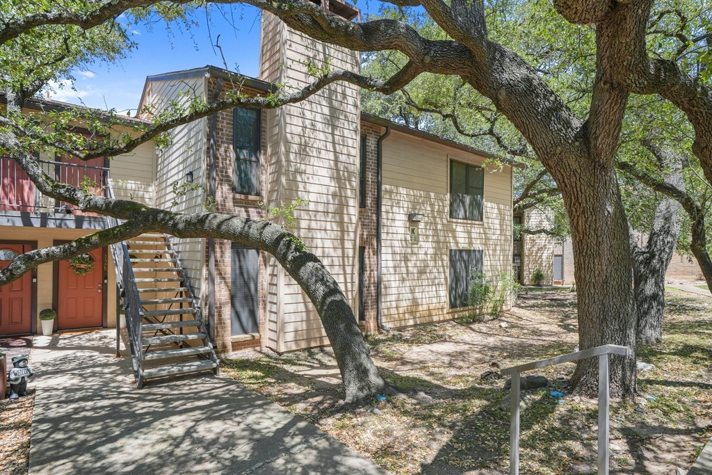 4159 Steck Ave - Photo 22