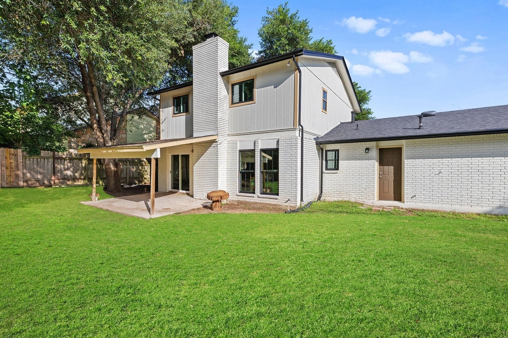 600 Pintail Ln - Photo 1