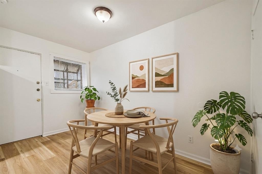2413 Leon St - Photo 1
