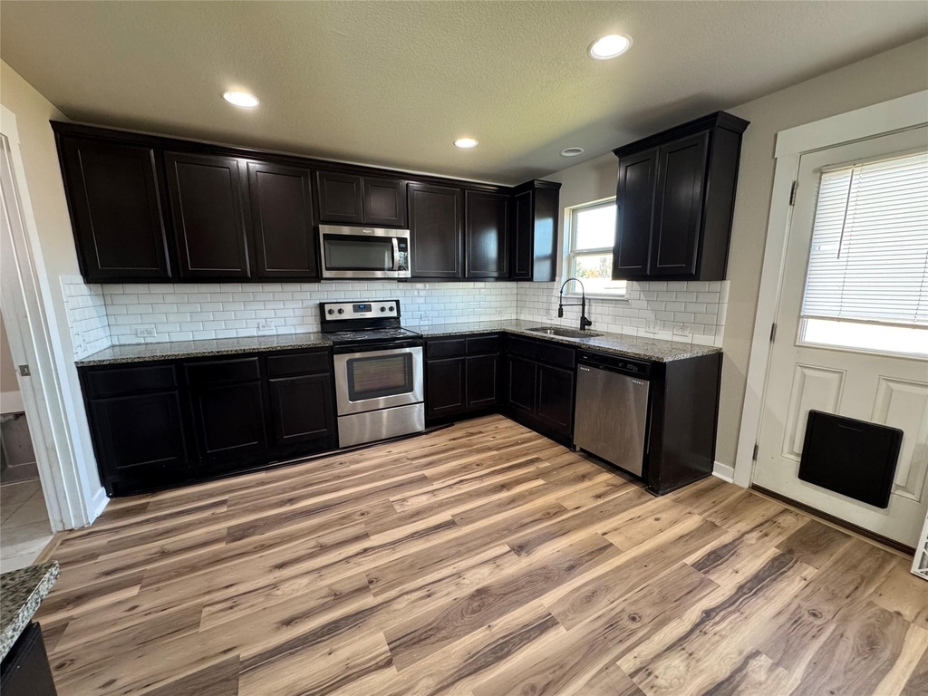 249 Trellis Blvd - Photo 1