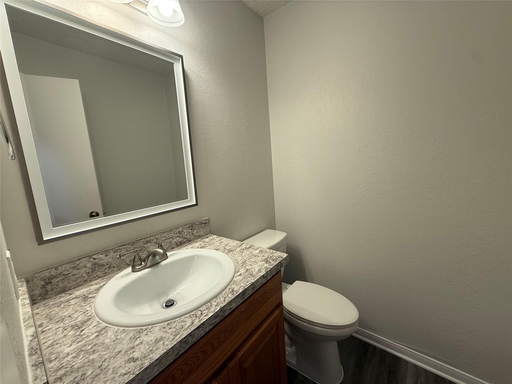 8909 Schick Rd - Photo 6