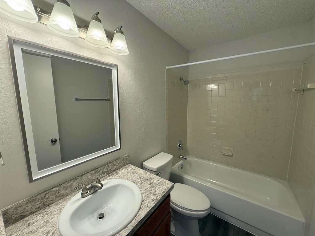 8909 Schick Rd - Photo 7