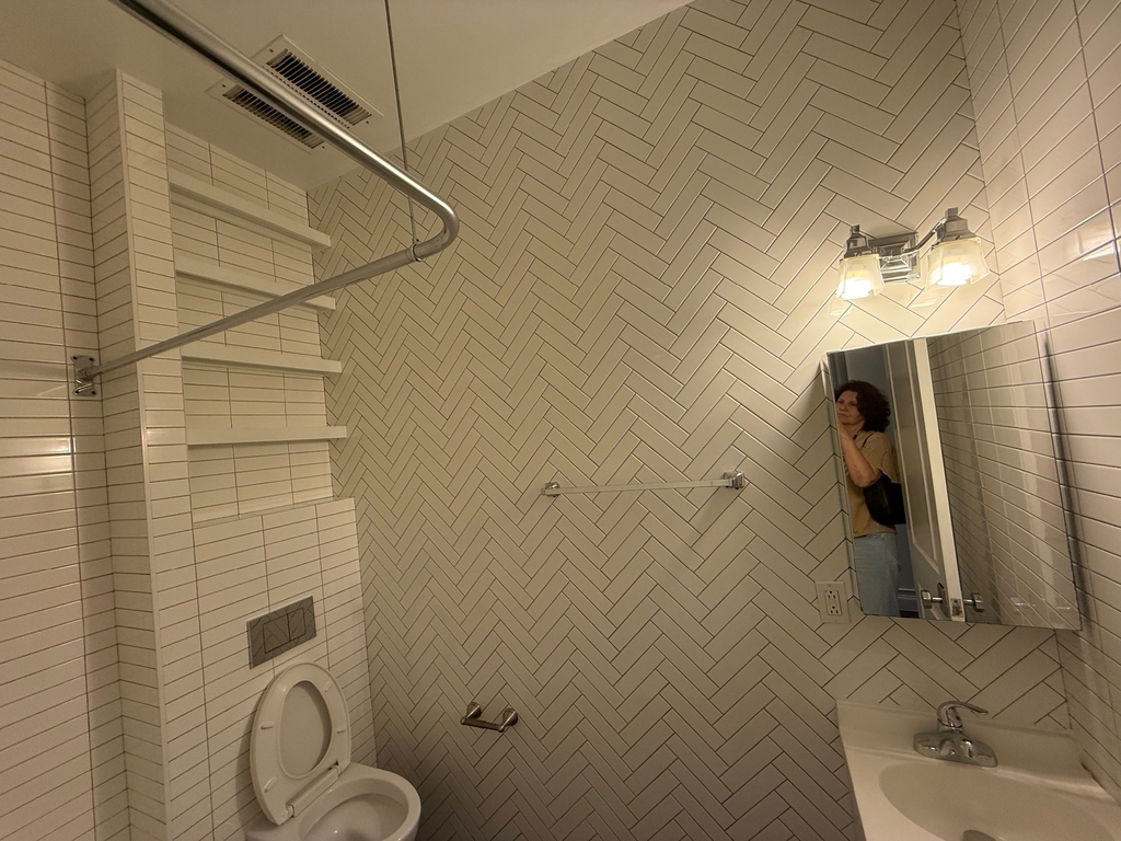 350 Third ave - Photo 8