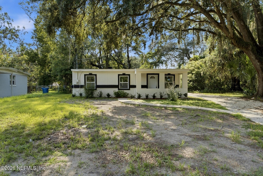 5846 Abelia Road - Photo 0