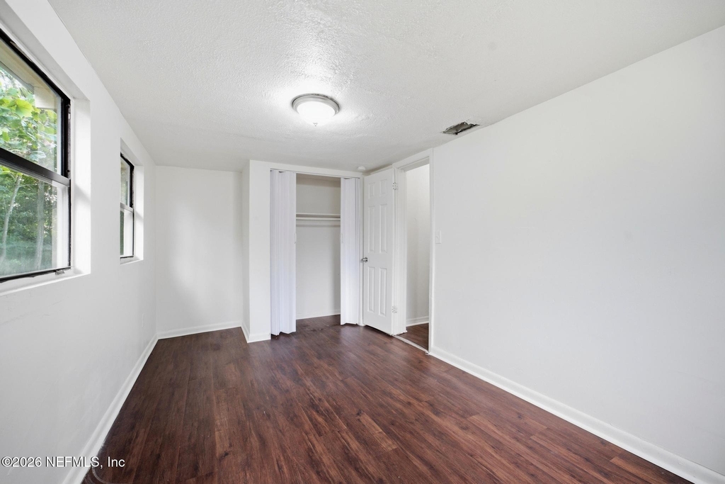 920 George Circle - Photo 18