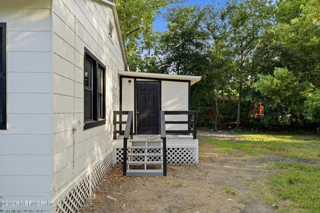 920 George Circle - Photo 1