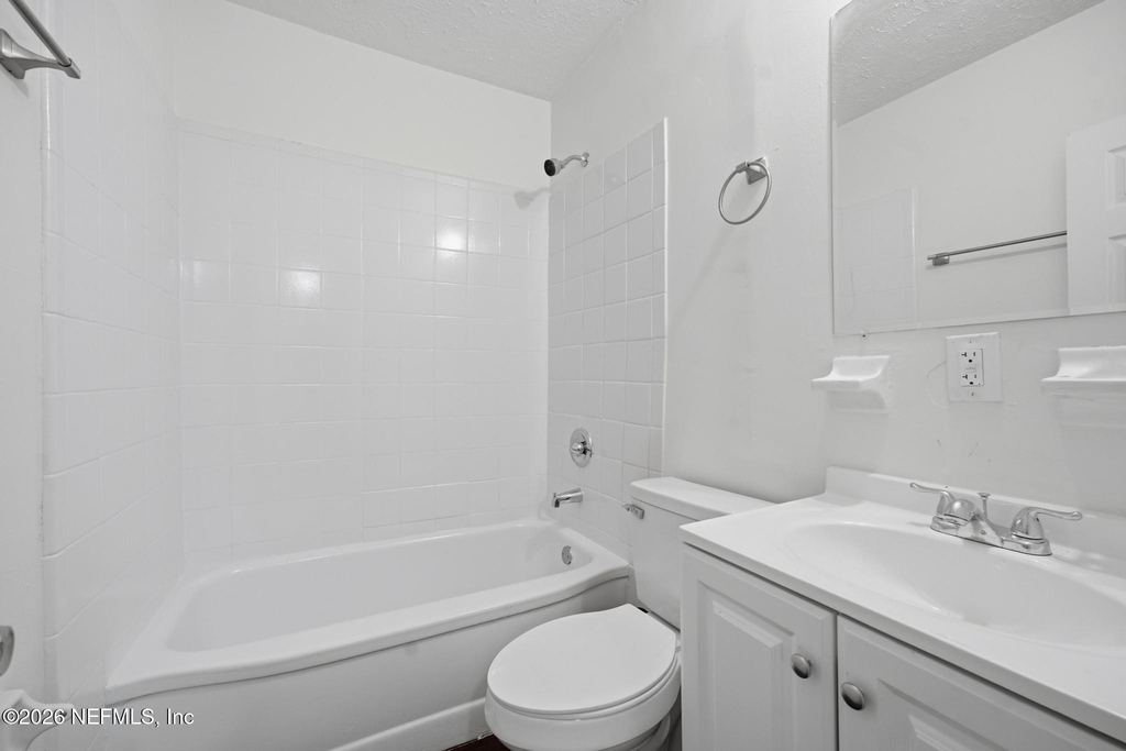 920 George Circle - Photo 20