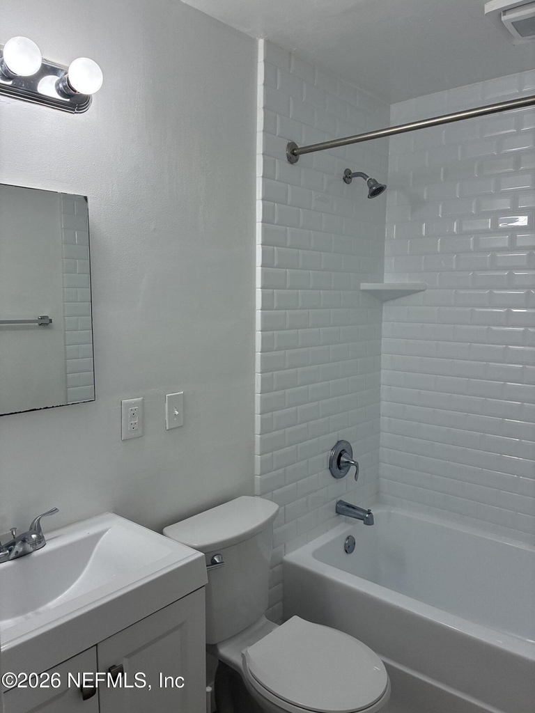 645 Allen Lane - Photo 13