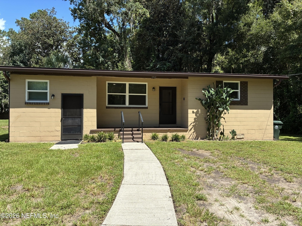 645 Allen Lane - Photo 1