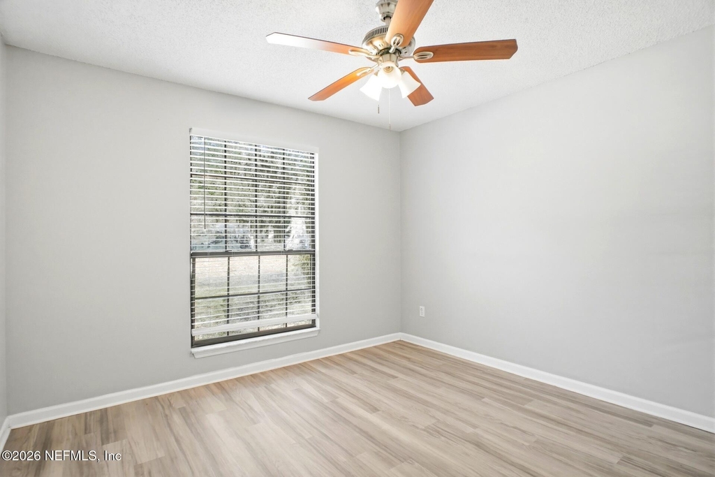 515 Fox Hollow Lane - Photo 6