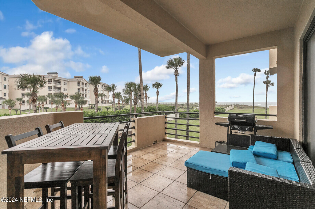 823 Spinnakers Reach Drive - Photo 30