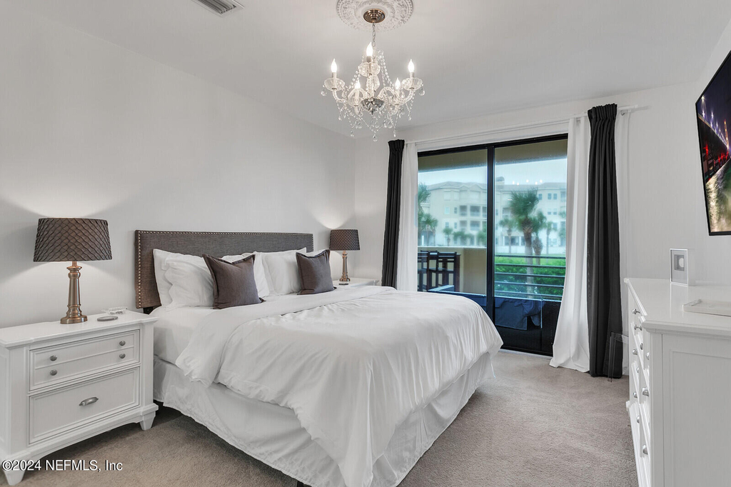 823 Spinnakers Reach Drive - Photo 34