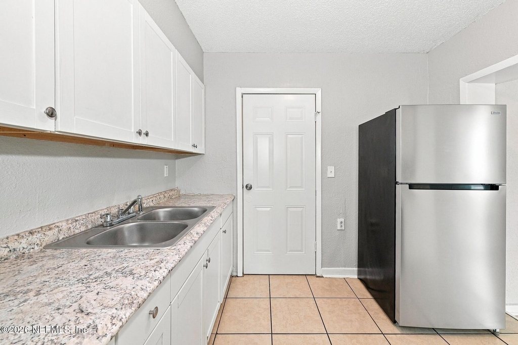 2175 W 16th Street - Photo 2